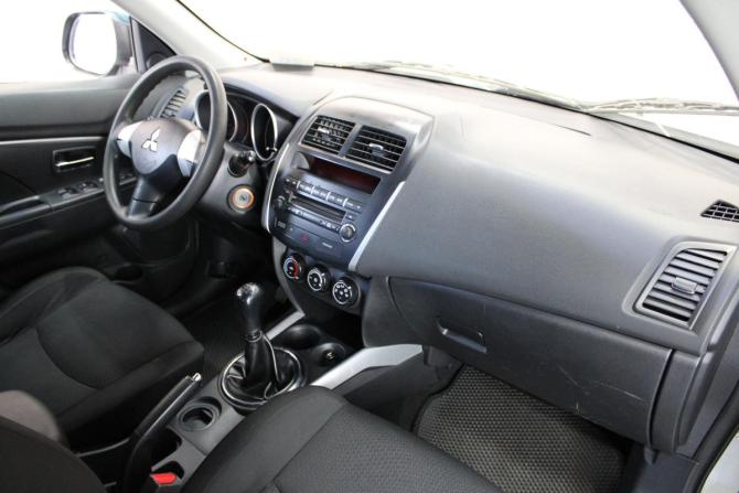 Mitsubishi ASX I с пробегом 2011 года, цена 694 000 рублей, 238937 км, внедорожник, Автокод Объявления