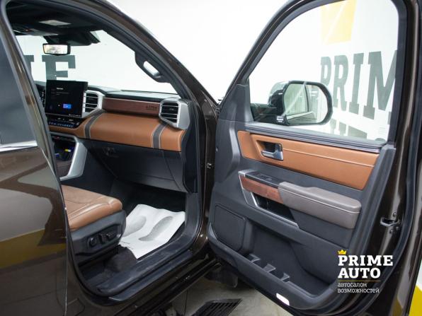 Toyota Tundra III с пробегом 2024 года, цена 8 999 000 рублей, 4200 км, offers.body_type.unknown, Автокод Объявления
