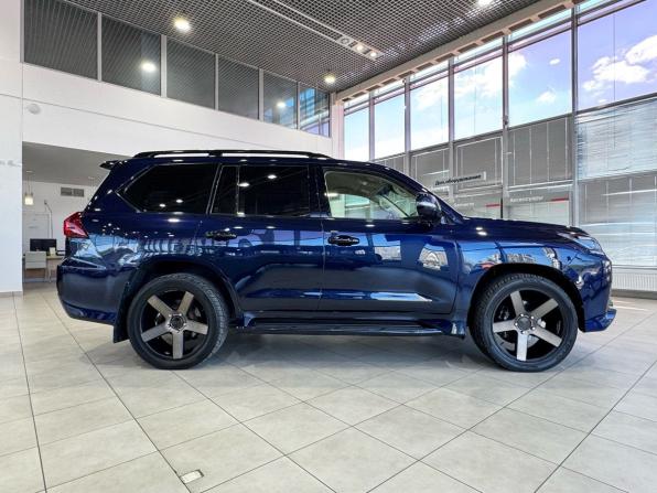 Lexus LX III Рестайлинг 2 с пробегом 2016 года, цена 7 250 000 рублей, 165362 км, внедорожник, Автокод Объявления