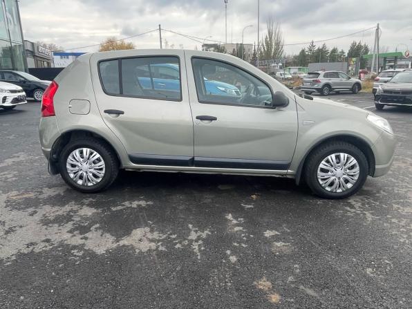 Renault Sandero I с пробегом 2011 года, цена 595 000 рублей, 218400 км, хэтчбек, Автокод Объявления