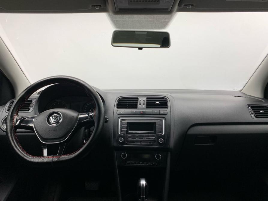 Volkswagen Polo V Рестайлинг Мурманск  - изображение 25