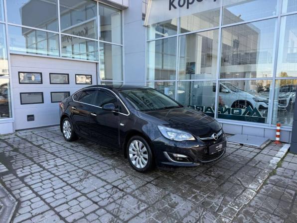 Opel Astra J Рестайлинг с пробегом 2014 года, цена 921 000 рублей, 77212 км, седан, Автокод Объявления