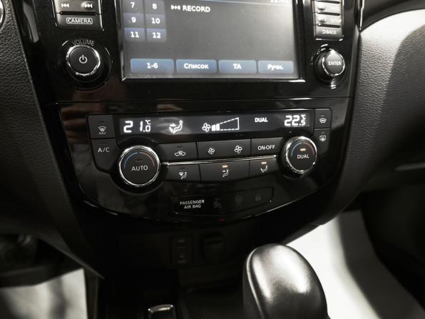 Nissan Qashqai II с пробегом 2014 года, цена 1 745 000 рублей, 124095 км, внедорожник, Автокод Объявления