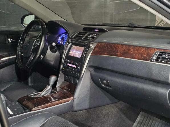 Toyota Camry VII (XV50) Рестайлинг с пробегом 2016 года, цена 2 100 000 рублей, 151000 км, седан, Автокод Объявления