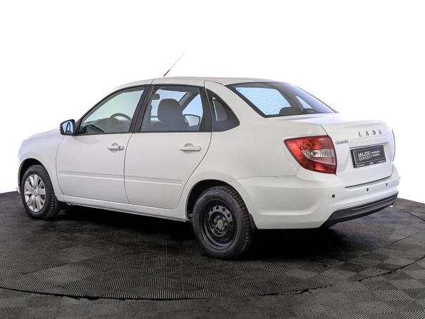 Lada (ВАЗ) Granta I Рестайлинг с пробегом 2022 года, цена 675 000 рублей, 59643 км, седан, Автокод Объявления