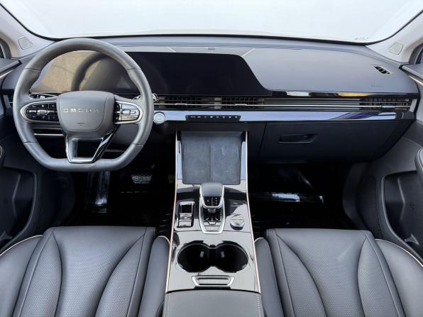 Omoda C5 I с пробегом 2023 года, цена 1 900 000 рублей, 32355 км, внедорожник, Автокод Объявления