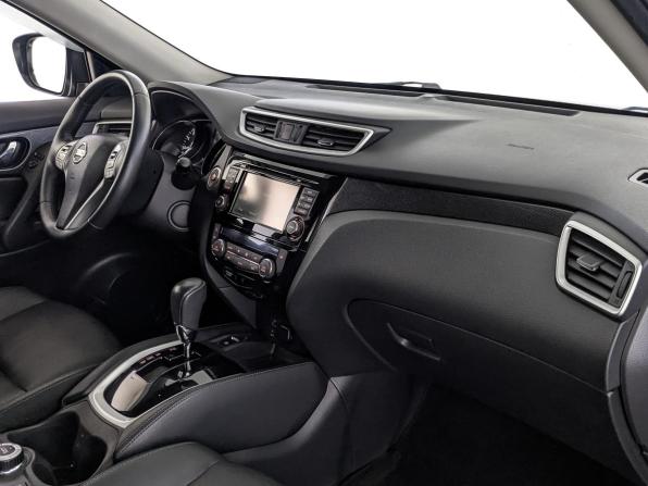 Nissan X-Trail III с пробегом 2017 года, цена 1 825 000 рублей, 186234 км, внедорожник, Автокод Объявления