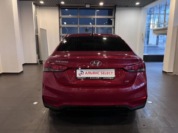 Hyundai Solaris II с пробегом 2018 года, цена 1 025 000 рублей, 213589 км, седан, Автокод Объявления