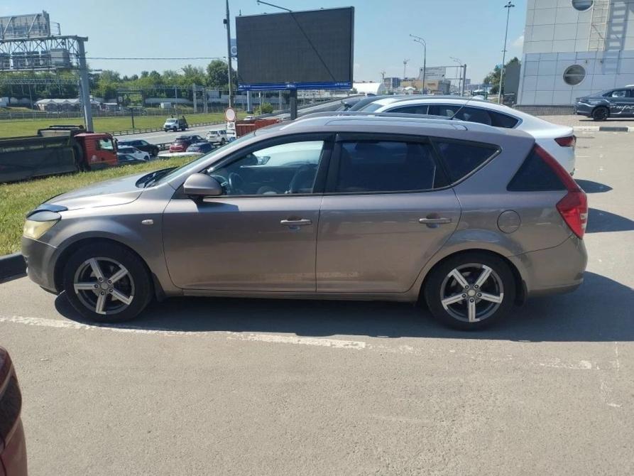Kia Ceed I Москва  - изображение 2