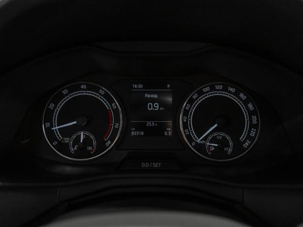 Skoda Rapid II с пробегом 2020 года, цена 1 840 000 рублей, 92209 км, лифтбек, Автокод Объявления