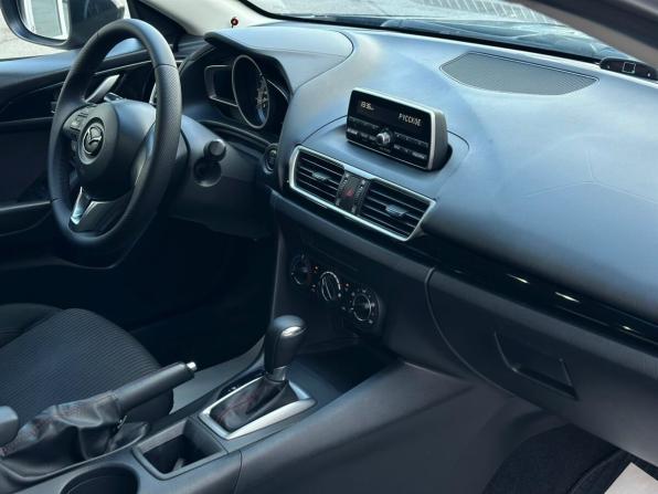Mazda 3 III (BM) с пробегом 2013 года, цена 999 000 рублей, 256795 км, седан, Автокод Объявления