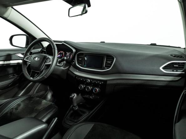 Lada (ВАЗ) Vesta I Рестайлинг (NG) с пробегом 2026 года, цена 1 599 700 рублей, 5000 км, седан, Автокод Объявления
