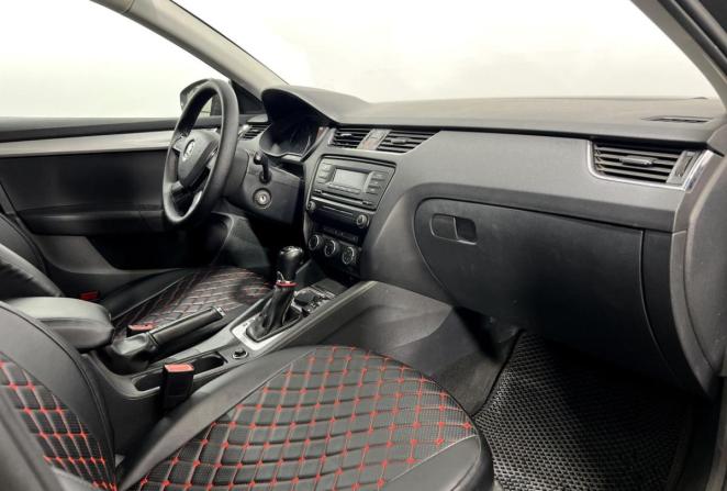 Skoda Octavia III (A7) с пробегом 2013 года, цена 835 000 рублей, 161516 км, лифтбек, Автокод Объявления