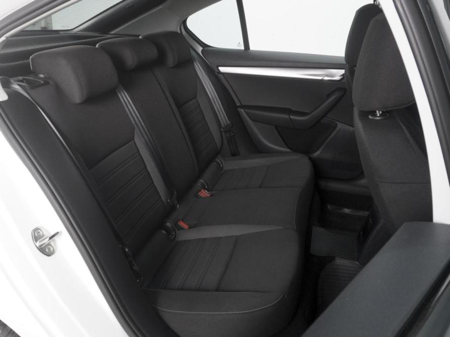 Skoda Octavia III (A7) Рестайлинг Ростов-на-Дону  - изображение 7