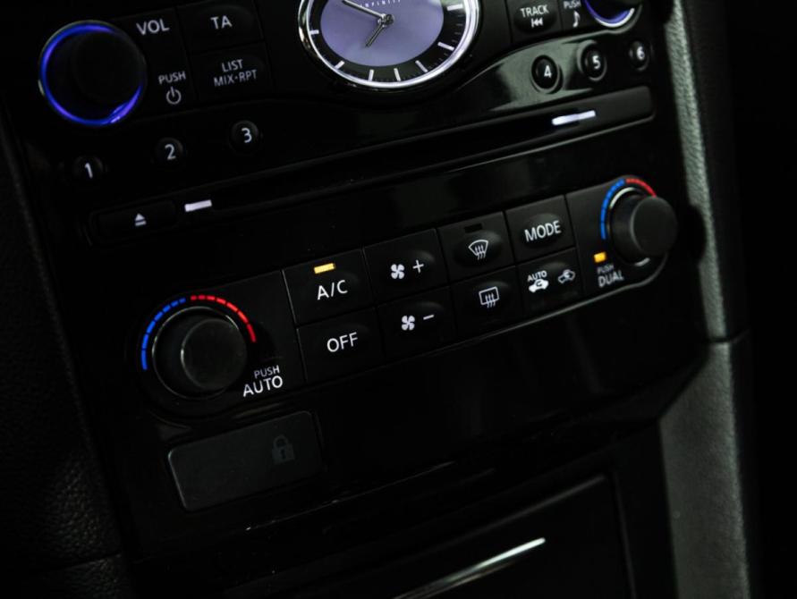 Infiniti QX70 Санкт-Петербург  - изображение 23