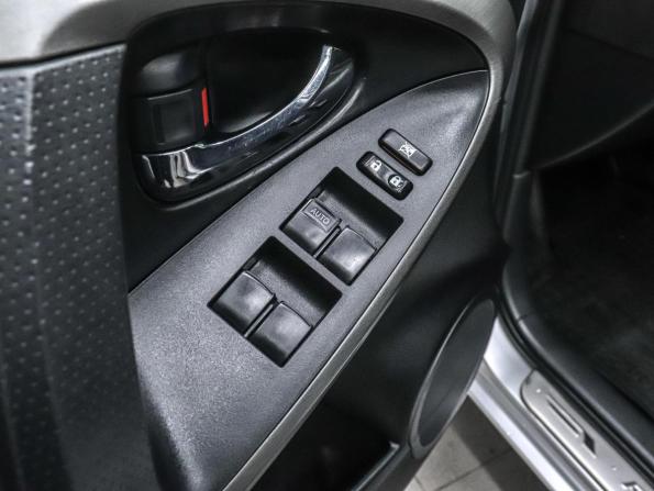 Toyota RAV4 III (XA30) Рестайлинг с пробегом 2011 года, цена 1 700 000 рублей, 170306 км, внедорожник, Автокод Объявления