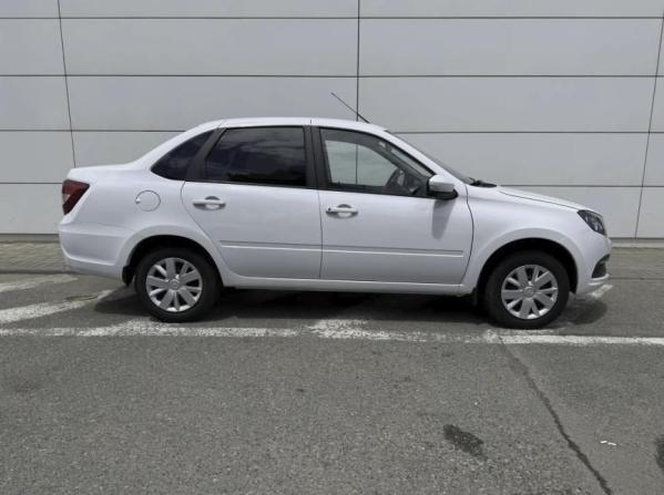 Lada (ВАЗ) Granta I Рестайлинг с пробегом 2023 года, цена 870 000 рублей, 49070 км, лифтбек, Автокод Объявления