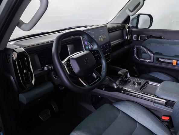 JETOUR T2 с пробегом 2024 года, цена 3 108 000 рублей, 37650 км, внедорожник, Автокод Объявления