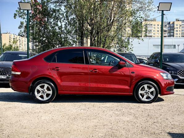 Volkswagen Polo V с пробегом 2014 года, цена 679 000 рублей, 196000 км, седан, Автокод Объявления