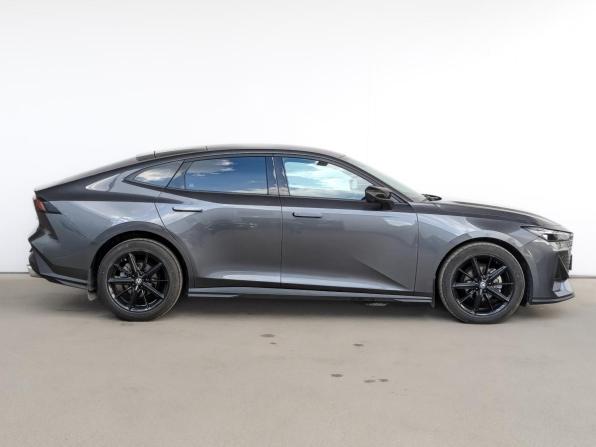 Changan UNI-V I с пробегом 2023 года, цена 2 150 000 рублей, 48403 км, лифтбек, Автокод Объявления