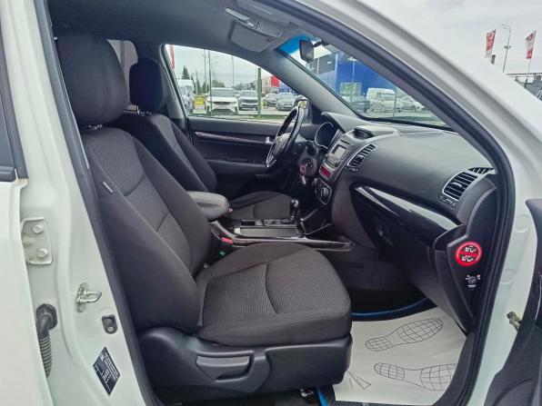 Kia Sorento II Рестайлинг с пробегом 2018 года, цена 2 249 995 рублей, 120001 км, внедорожник, Автокод Объявления