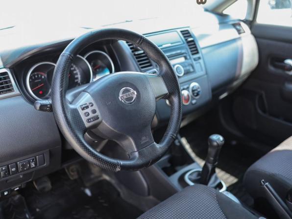 Nissan Tiida I Рестайлинг с пробегом 2011 года, цена 619 000 рублей, 193000 км, хэтчбек, Автокод Объявления