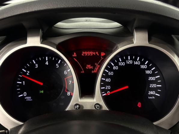 Nissan Juke I с пробегом 2012 года, цена 1 580 000 рублей, 136661 км, внедорожник, Автокод Объявления