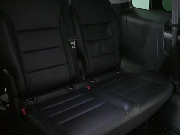 Peugeot Traveller I с пробегом 2019 года, цена 2 068 000 рублей, 354000 км, минивэн, Автокод Объявления