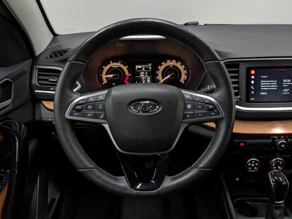Lada (ВАЗ) Vesta I Рестайлинг (NG) с пробегом 2024 года, цена 1 425 000 рублей, 43048 км, универсал, Автокод Объявления