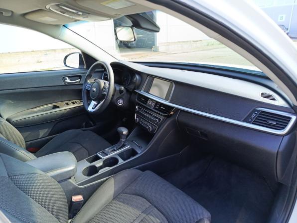 Kia Optima IV Рестайлинг с пробегом 2020 года, цена 1 900 000 рублей, 181000 км, седан, Автокод Объявления