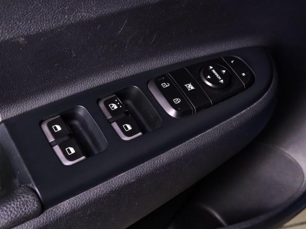 Kia Rio IV с пробегом 2018 года, цена 1 229 000 рублей, 141316 км, седан, Автокод Объявления