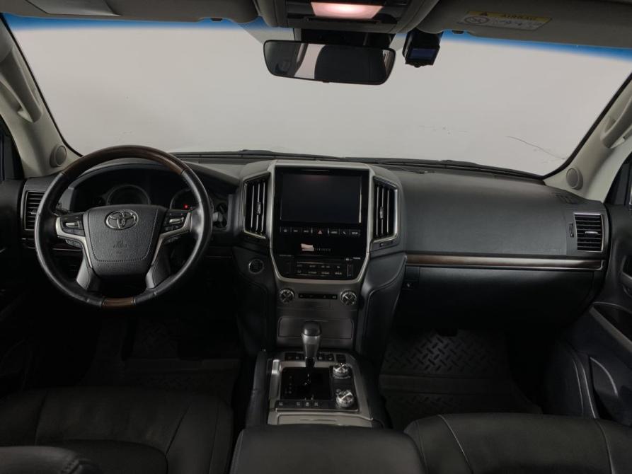 Toyota Land Cruiser 200 Series Рестайлинг 2 Москва  - изображение 12