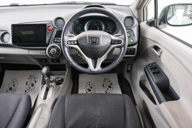 Honda Insight II с пробегом 2009 года, цена 749 000 рублей, 236000 км, хэтчбек, Автокод Объявления