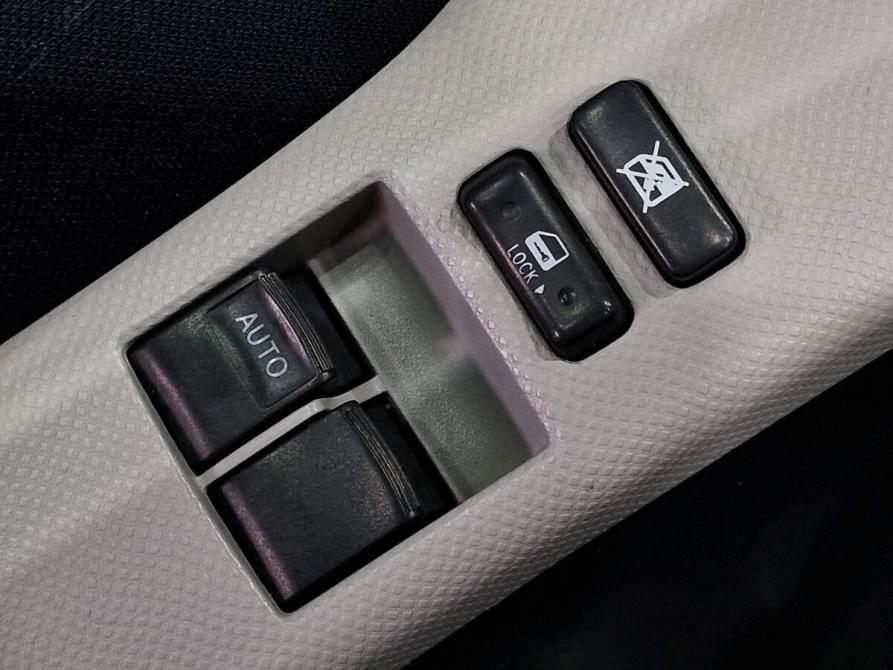 Toyota Yaris II Ставрополь  - изображение 13
