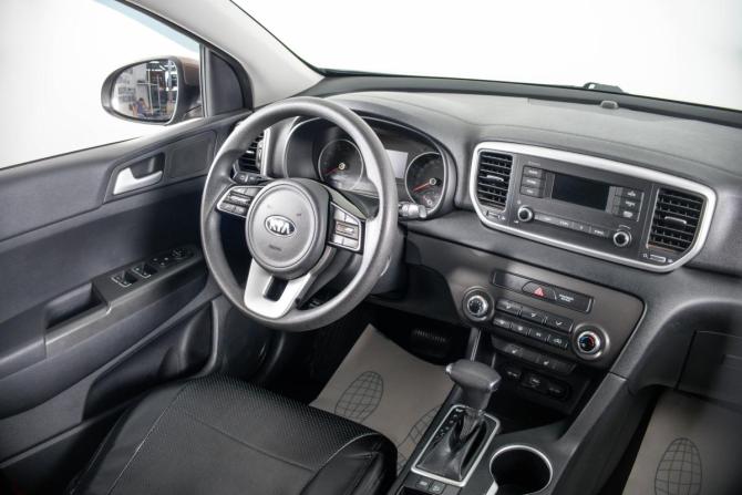 Kia Sportage IV Рестайлинг с пробегом 2020 года, цена 2 649 000 рублей, 91100 км, внедорожник, Автокод Объявления