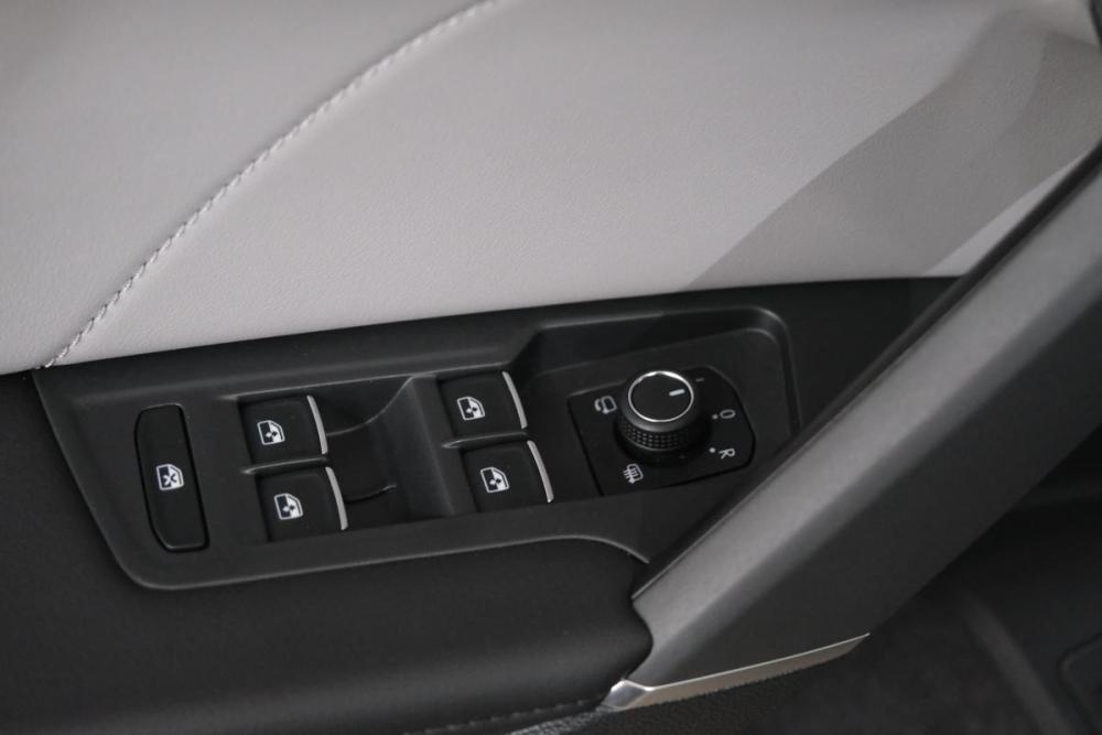 Volkswagen Tayron I Рестайлинг Омск  - изображение 9