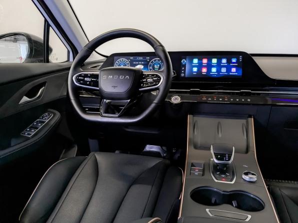 Omoda C5 I Рестайлинг с пробегом 2024 года, цена 2 220 000 рублей, 3609 км, внедорожник, Автокод Объявления