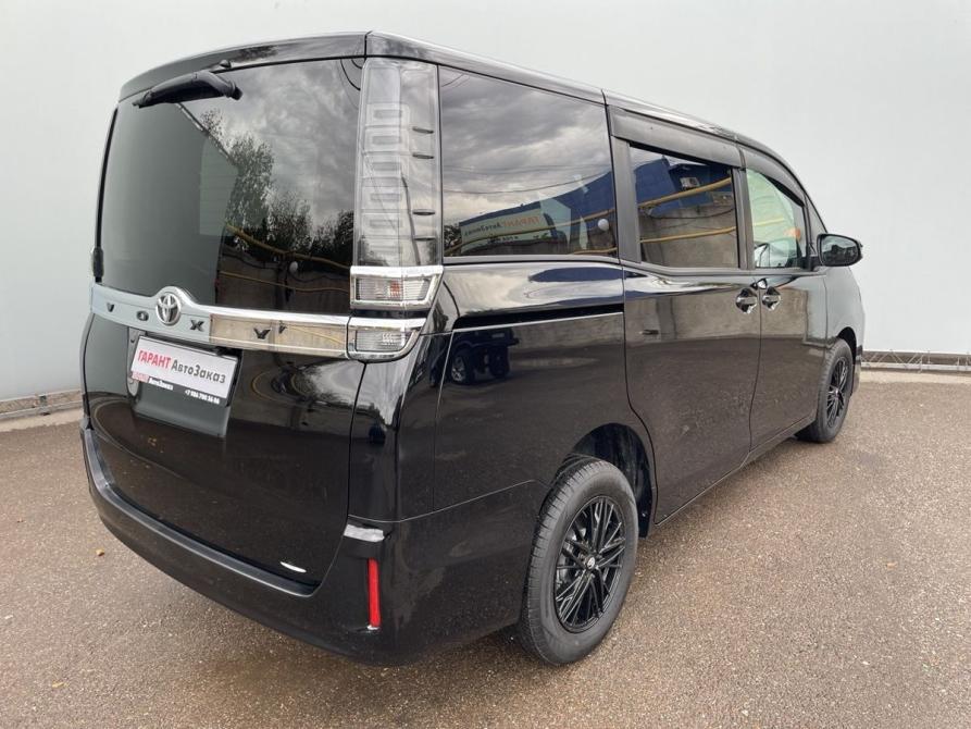 Toyota Voxy III (R80) Рестайлинг Стерлитамак  - изображение 8