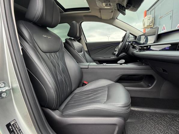 Chery Arrizo 8 с пробегом 2023 года, цена 2 250 000 рублей, 42995 км, седан, Автокод Объявления