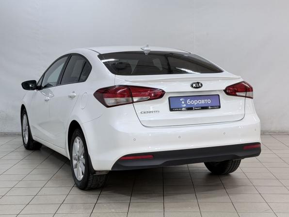 Kia Cerato III Рестайлинг (Classic) с пробегом 2018 года, цена 1 385 000 рублей, 207502 км, седан, Автокод Объявления