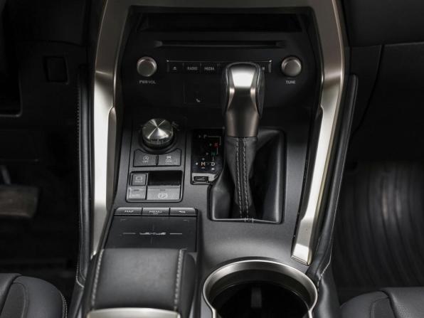 Lexus NX I Рестайлинг с пробегом 2019 года, цена 3 098 000 рублей, 148068 км, внедорожник, Автокод Объявления
