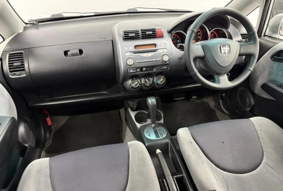 Honda Fit I Астрахань  - изображение 16