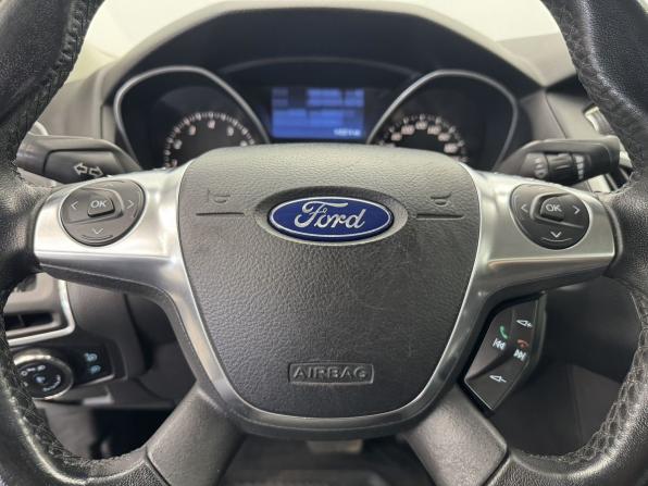 Ford Focus III с пробегом 2012 года, цена 675 000 рублей, 145812 км, седан, Автокод Объявления