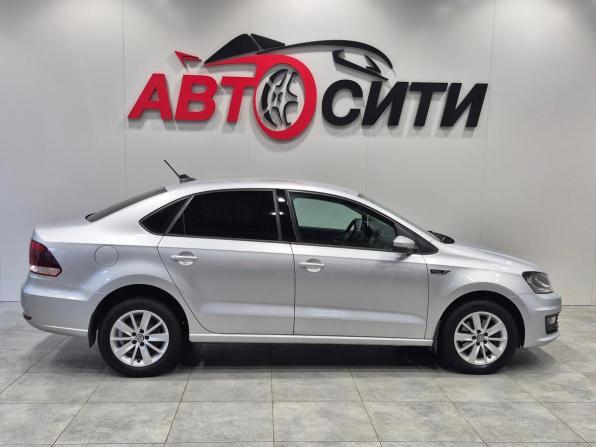 Volkswagen Polo V Рестайлинг с пробегом 2019 года, цена 1 396 000 рублей, 73000 км, седан, Автокод Объявления