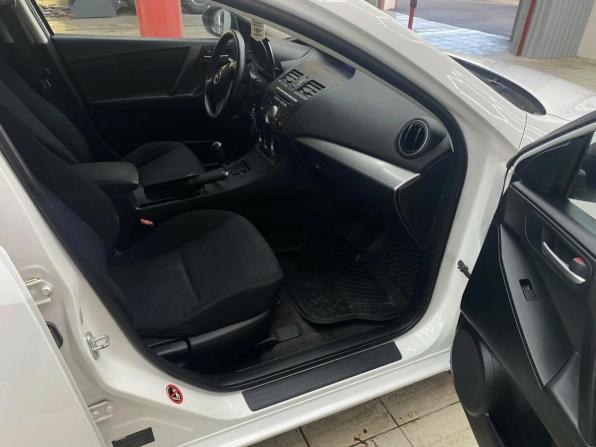 Mazda 3 II (BL) с пробегом 2010 года, цена 769 000 рублей, 144500 км, седан, Автокод Объявления