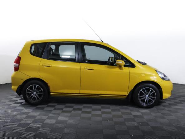 Honda Jazz I Рестайлинг с пробегом 2006 года, цена 650 000 рублей, 177000 км, хэтчбек, Автокод Объявления