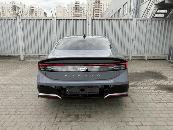 Hyundai Sonata VIII (DN8) Рестайлинг с пробегом 2025 года, цена 4 499 000 рублей, 1750 км, седан, Автокод Объявления