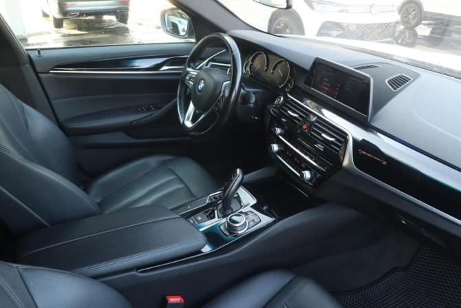 BMW 5 серии VII (G30/G31/G38) с пробегом 2017 года, цена 2 799 000 рублей, 169782 км, седан, Автокод Объявления