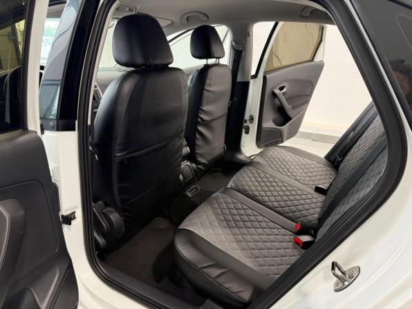 Volkswagen Polo V Рестайлинг с пробегом 2016 года, цена 990 000 рублей, 143689 км, седан, Автокод Объявления
