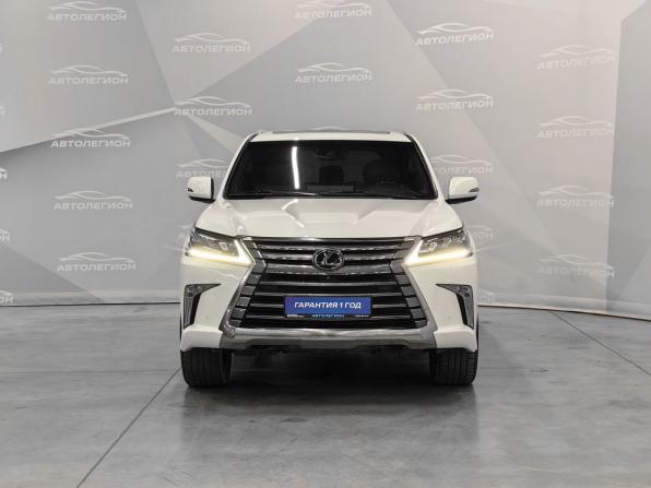Lexus LX III Рестайлинг 2 с пробегом 2016 года, цена 8 500 000 рублей, 77324 км, внедорожник, Автокод Объявления
